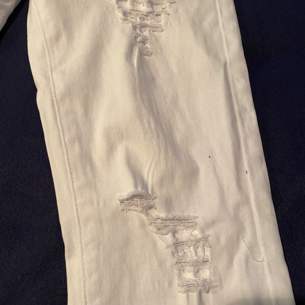 Buzz Jeans, Distressed - Picture 5 of 11